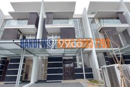 Rumah Mewah LB 261m2 Siap Huni Desain Elegan di Golf Island, Jakarta Utara Rumah Mewah LB 261m2 Siap Huni Desain Elegan di Golf Island, Jakarta Utara
