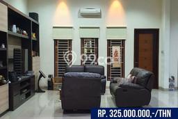 Disewakan! Rumah 5 Kamar Tidur &
5 Kamar Mandi di Pantai Indah Kapuk, Jakarta Utara Disewakan! Rumah 5 Kamar Tidur &
5 Kamar Mandi di Pantai Indah Kapuk, Jakarta Utara