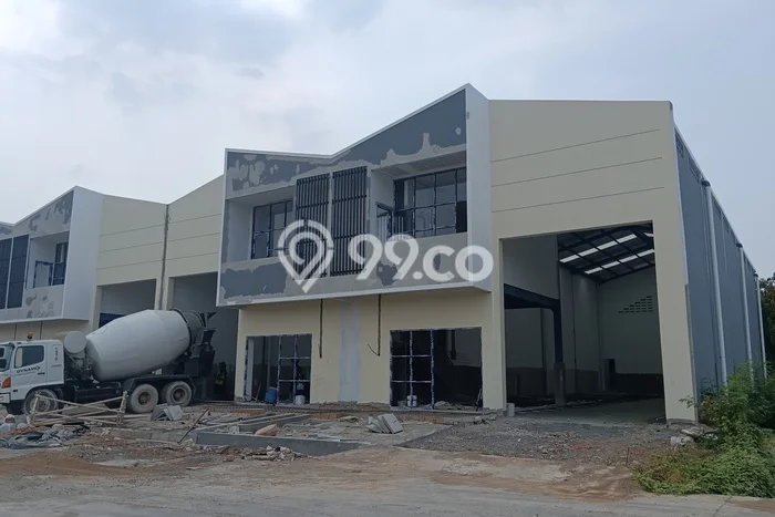 FOR RENT! Gudang di Kapuk Kamal Cocok untuk Bisnis 330m2 FOR RENT! Gudang di Kapuk Kamal Cocok untuk Bisnis 330m2