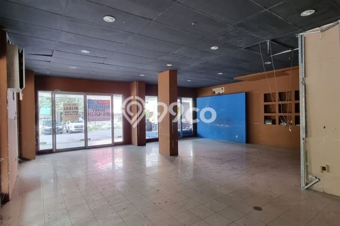 Unit Ruko Dijual di BSD Tangerang Selatan Luas Tanah 165m2, Luas Bangunan 255m2 Unit Ruko Dijual di BSD Tangerang Selatan Luas Tanah 165m2, Luas Bangunan 255m2