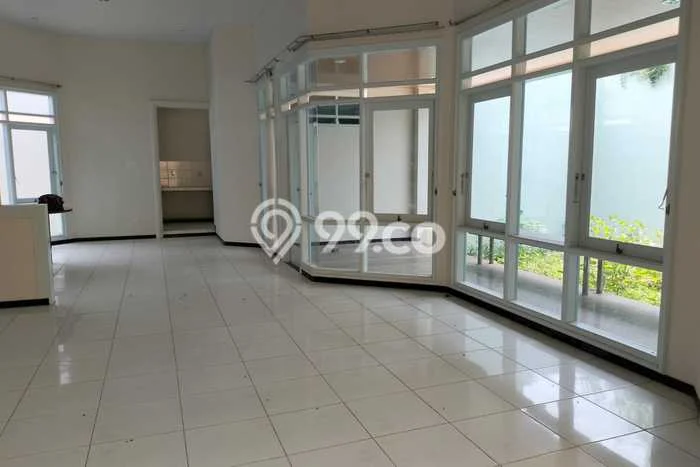 Rumah Cantik Siap Pakai Di Semarang Barat Luas 350m2 Lokasi Strategis Rumah Cantik Siap Pakai Di Semarang Barat Luas 350m2 Lokasi Strategis