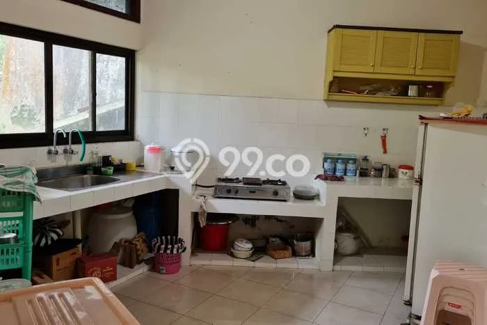 Rumah Mewah Siap Huni LT 5000m2 di Bandungan, Semarang Rumah Mewah Siap Huni LT 5000m2 di Bandungan, Semarang