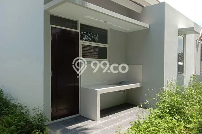 Rumah Luas Asri 2 KT Siap Pakai di BSB City Semarang Rumah Luas Asri 2 KT Siap Pakai di BSB City Semarang