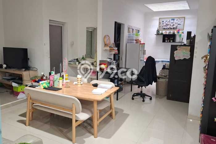 Rumah Minimalis LB/LT 65m2/153m2 Dijual di Jelambar, Jakarta Barat Rumah Minimalis LB/LT 65m2/153m2 Dijual di Jelambar, Jakarta Barat