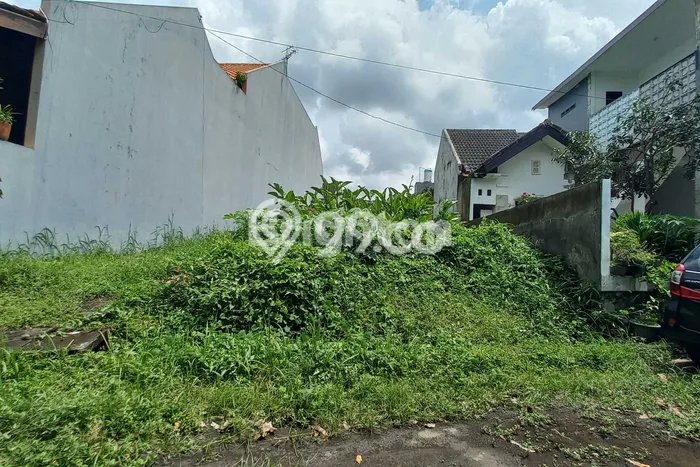 Lahan Dijual Lokasi Strategis di Malang dengan Luas 191m2 Lahan Dijual Lokasi Strategis di Malang dengan Luas 191m2