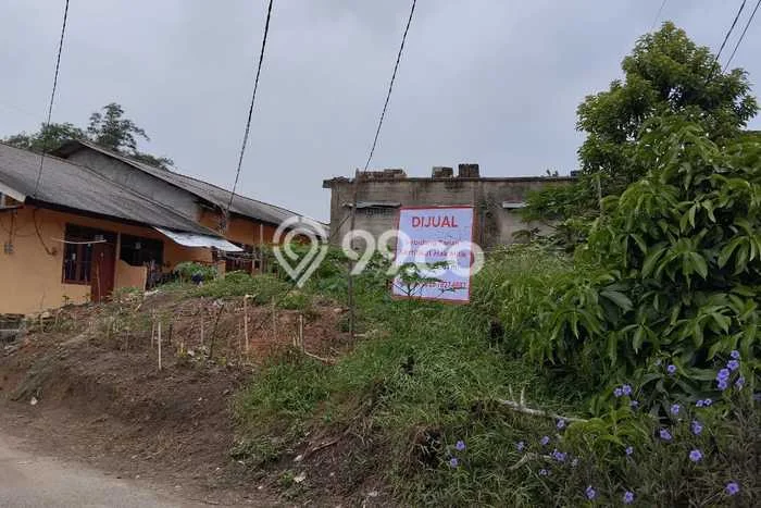 Lahan Kosong Dijual di Pangkal Pinang dengan Area 161m2 Lahan Kosong Dijual di Pangkal Pinang dengan Area 161m2