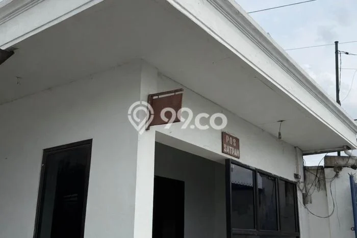 Unit Pabrik Dijual di Krian Sidoarjo 1476m2 Unit Pabrik Dijual di Krian Sidoarjo 1476m2