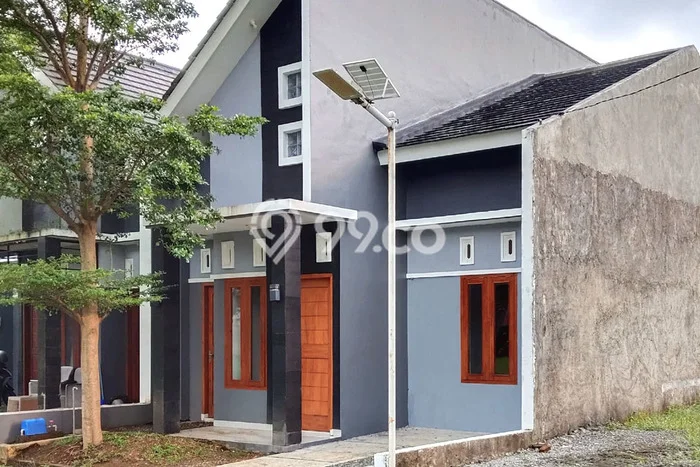 For Sale Rumah 3 Kamar Lokasi Ideal Nyaman dan Strategis di Mayong For Sale Rumah 3 Kamar Lokasi Ideal Nyaman dan Strategis di Mayong