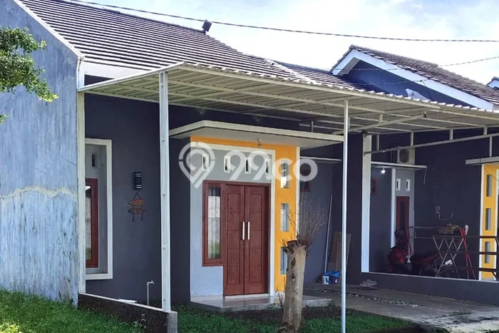 Dijual Rumah Siap Huni di Jepara Jepara Harga Rp 499 Juta LT 90m2 Dijual Rumah Siap Huni di Jepara Jepara Harga Rp 499 Juta LT 90m2