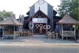 Ruko Dijual di Jepara LT 1435m2, LB 1200m2 Solusi Investasi Cerdas Ruko Dijual di Jepara LT 1435m2, LB 1200m2 Solusi Investasi Cerdas