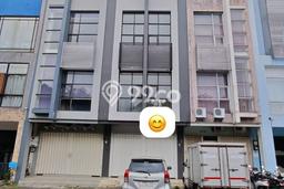 Ruko Dijual di Surabaya LT 75m2 & LB 225m2 Lokasi Terbaik! Ruko Dijual di Surabaya LT 75m2 & LB 225m2 Lokasi Terbaik!