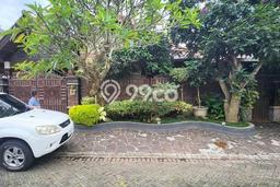 Rumah Minimalis 4 Kamar LT 240m2 di Araya Rumah Minimalis 4 Kamar LT 240m2 di Araya