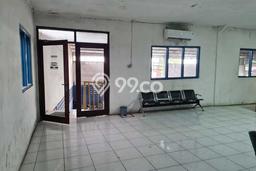 AREA BERKEMBANG! Gudang For Rent Kawasan Karawang Timur, Luas 1800m², Ready Usaha AREA BERKEMBANG! Gudang For Rent Kawasan Karawang Timur, Luas 1800m², Ready Usaha