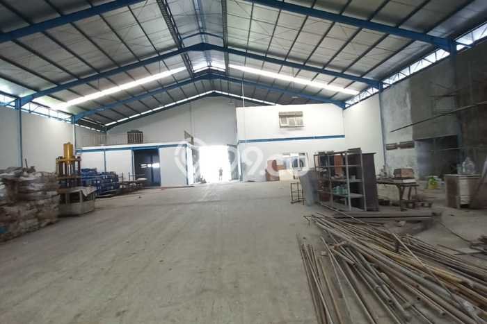 Gudang Area Komersial Kawasan Kotabumi, Luas 3000m², Kawasan Bisnis Gudang Area Komersial Kawasan Kotabumi, Luas 3000m², Kawasan Bisnis