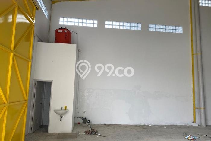 LOKASI STRATEGIS! Gudang Disewakan di Pinang, Luas 1400m², Kawasan Ramai LOKASI STRATEGIS! Gudang Disewakan di Pinang, Luas 1400m², Kawasan Ramai