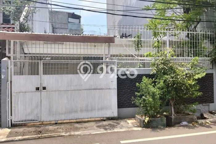 PENAWARAN EKSKLUSIF! Rumah di Petojo, 2 KT, Lingkungan Elite, LT 155m2m² LB 135m2m² PENAWARAN EKSKLUSIF! Rumah di Petojo, 2 KT, Lingkungan Elite, LT 155m2m² LB 135m2m²