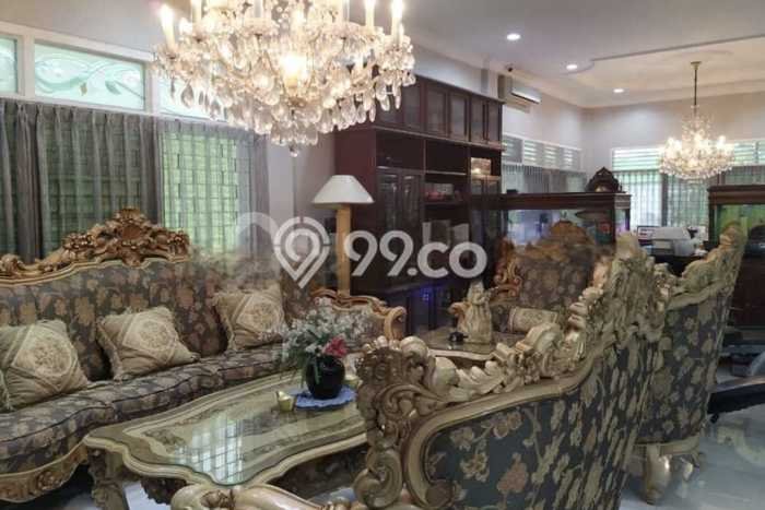 For Sale! Luxury House LT 915m2 Desain Modern di Hasyim Ashari For Sale! Luxury House LT 915m2 Desain Modern di Hasyim Ashari