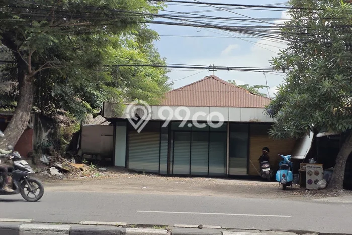 For Sale! Luxury House LT 313m2 Desain Elegan di Kendangsari For Sale! Luxury House LT 313m2 Desain Elegan di Kendangsari