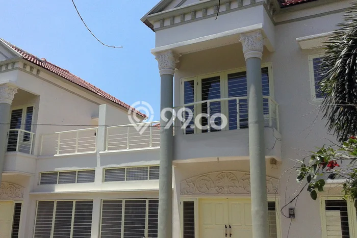 Rumah Premium kawasan Buduran, 2 KM, Lingkungan Tenang, Luas 135m2m² Bangunan 150m2m² Rumah Premium kawasan Buduran, 2 KM, Lingkungan Tenang, Luas 135m2m² Bangunan 150m2m²