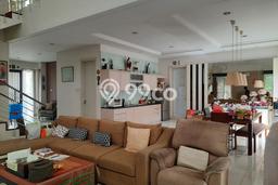 Dijual Cepat Rumah Terawat di Kawasan Wiyung, Surabaya Dijual Cepat Rumah Terawat di Kawasan Wiyung, Surabaya