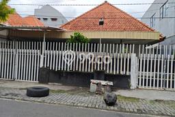 For Sale! Luxury House LT 280m2 Desain Modern di Mayjen Sungkono For Sale! Luxury House LT 280m2 Desain Modern di Mayjen Sungkono