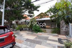Rumah area Ambengan, 4 KT, Dekat Rumah Sakit, LT 1360m2m² Bangunan 600m2m² Rumah area Ambengan, 4 KT, Dekat Rumah Sakit, LT 1360m2m² Bangunan 600m2m²