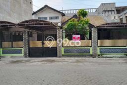For Sale Rumah Elit Exclusive di Sambikerep, Surabaya For Sale Rumah Elit Exclusive di Sambikerep, Surabaya
