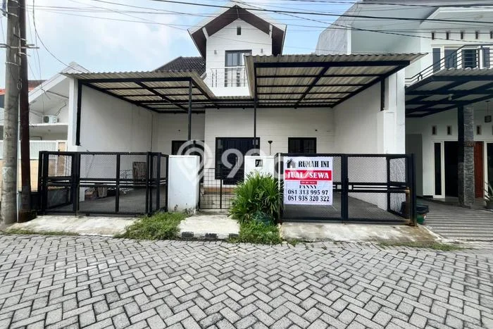 Sewa Rumah Harga Terjangkau di Babatan Surabaya Punya 3 Kamar Tidur Sewa Rumah Harga Terjangkau di Babatan Surabaya Punya 3 Kamar Tidur