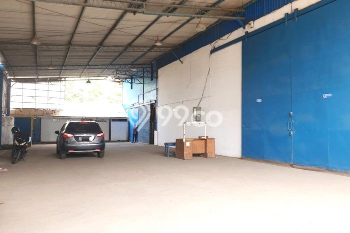 Unit Gudang Paling Strategis di Cakung Jakarta Timur dengan LB 1354m2 Unit Gudang Paling Strategis di Cakung Jakarta Timur dengan LB 1354m2