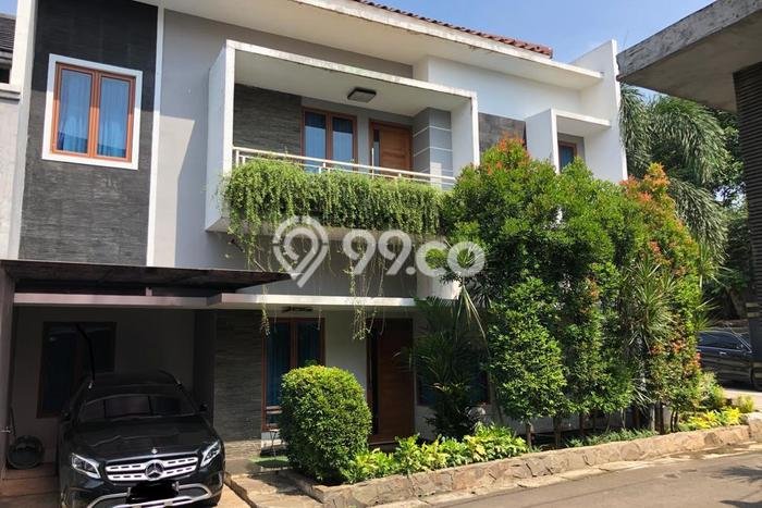 Dijual Rumah Luas Elegan Dengan View Eksklusif di Cijantung, Jakarta Timur Dijual Rumah Luas Elegan Dengan View Eksklusif di Cijantung, Jakarta Timur