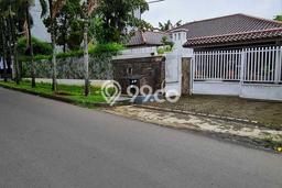 Rumah Lokasi Strategis area Cipete, Jakarta Selatan, Luas 608m² Bangunan 350m² Rumah Lokasi Strategis area Cipete, Jakarta Selatan, Luas 608m² Bangunan 350m²