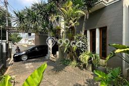 Jual Rumah Luas Elegan Dengan View Cantik di Senopati, Jakarta Selatan Jual Rumah Luas Elegan Dengan View Cantik di Senopati, Jakarta Selatan