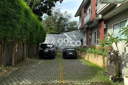 Rumah Kost untuk Dijual di Kebayoran Baru dengan 16 KT, 17 KM, Luas 880m2 Rumah Kost untuk Dijual di Kebayoran Baru dengan 16 KT, 17 KM, Luas 880m2