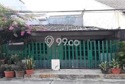 Rumah Luxury Modern Siap Huni di Pluit Jakarta Utara Rumah Luxury Modern Siap Huni di Pluit Jakarta Utara