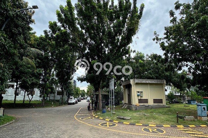 Tanah di Pantai Indah Kapuk, Luas 417m², Dekat Fasilitas, Ideal untuk Perumahan Tanah di Pantai Indah Kapuk, Luas 417m², Dekat Fasilitas, Ideal untuk Perumahan