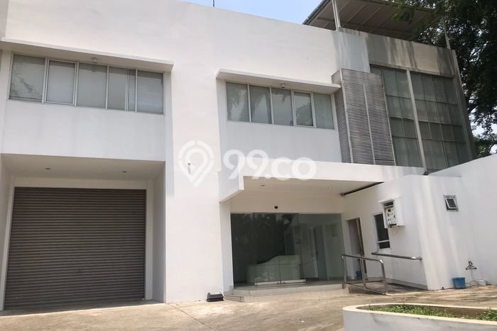 Gudang paling strategis disewakan di BSD Tangerang Selatan Gudang paling strategis disewakan di BSD Tangerang Selatan