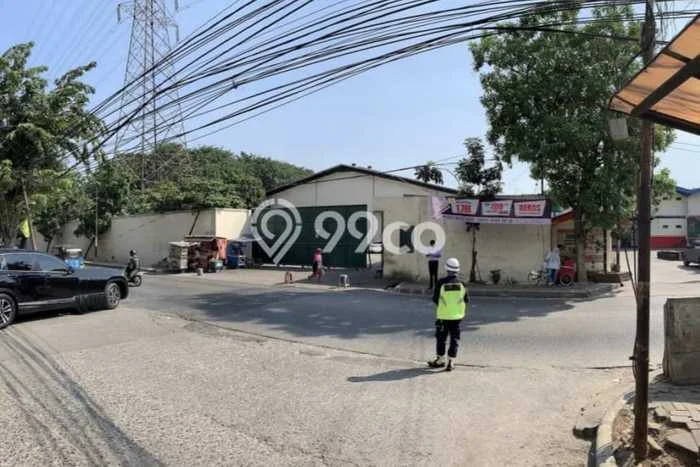 Disewakan Gudang di Kelapa Gading Jakarta Utara LT 6961m2, LB 3200m2 Disewakan Gudang di Kelapa Gading Jakarta Utara LT 6961m2, LB 3200m2
