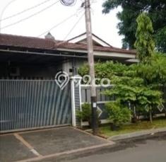 Rumah Elit LB 420m2 Siap Huni Desain Elegan di Bintaro, Jakarta Selatan Rumah Elit LB 420m2 Siap Huni Desain Elegan di Bintaro, Jakarta Selatan