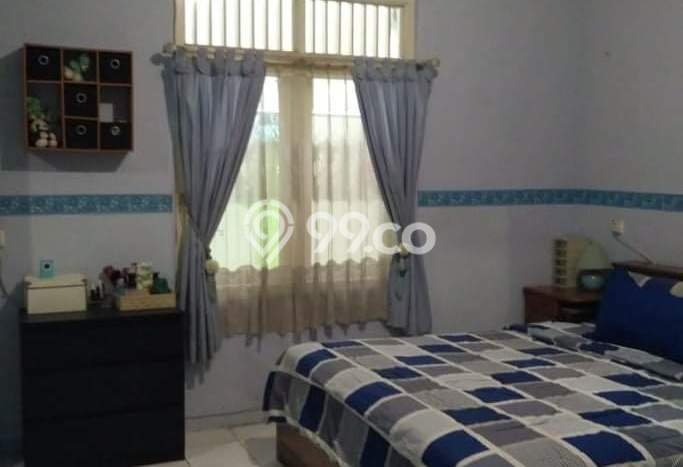 For Sale Hunian Rumah Nyaman 8 KT di Bintaro, Tangerang Selatan For Sale Hunian Rumah Nyaman 8 KT di Bintaro, Tangerang Selatan