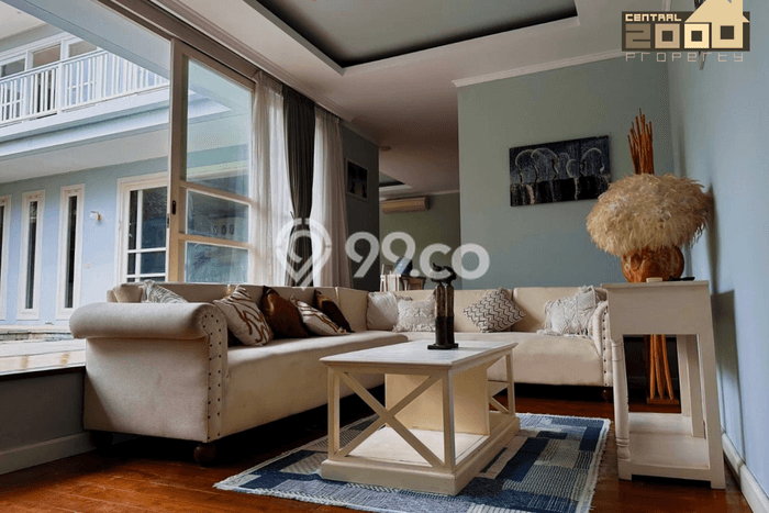 FOR SALE! Vila di , Luas 260m2m², Posisi Strategis FOR SALE! Vila di , Luas 260m2m², Posisi Strategis