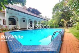 Rumah Elit LB 450m2 Siap Huni Desain Elegan di Lebak Bulus, Jakarta Selatan Rumah Elit LB 450m2 Siap Huni Desain Elegan di Lebak Bulus, Jakarta Selatan