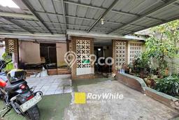 Rumah Luxury Modern Siap Huni di Setiabudi Jakarta Selatan Rumah Luxury Modern Siap Huni di Setiabudi Jakarta Selatan