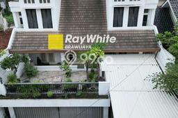 DIJUAL CEPAT! Rumah Ready Stock Lokasi Premium Kebayoran Baru, Luas 353m² LB 600m² DIJUAL CEPAT! Rumah Ready Stock Lokasi Premium Kebayoran Baru, Luas 353m² LB 600m²