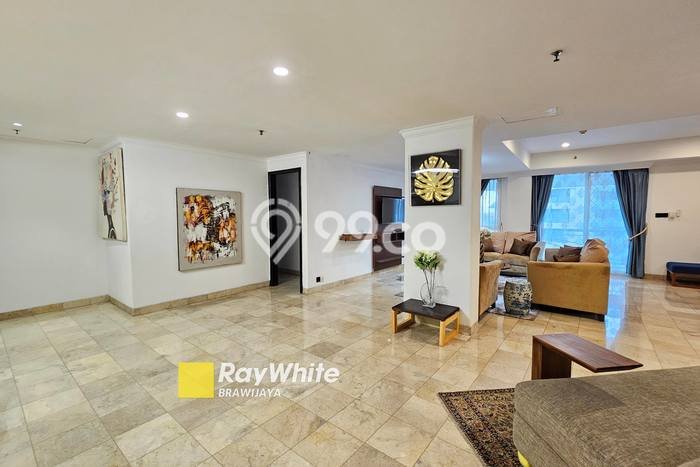 Disewakan Apartemen Nyaman 4 KT 220m2 di Kebayoran Baru Jakarta Selatan Disewakan Apartemen Nyaman 4 KT 220m2 di Kebayoran Baru Jakarta Selatan