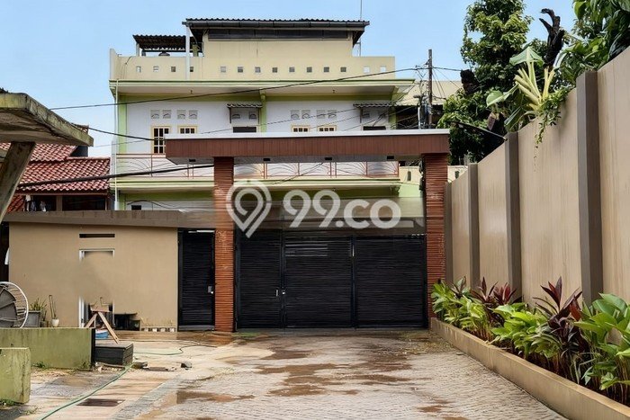 Rumah Mewah LB 215m2 Siap Huni Desain Elegan di Tanjung Barat, Jakarta Selatan Rumah Mewah LB 215m2 Siap Huni Desain Elegan di Tanjung Barat, Jakarta Selatan