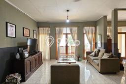 Rumah Elit LB 405m2 Siap Huni Desain Elegan di Lebak Bulus, Jakarta Selatan Rumah Elit LB 405m2 Siap Huni Desain Elegan di Lebak Bulus, Jakarta Selatan