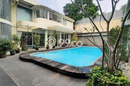 Rumah Elit Modern Siap Huni di Pondok Indah Jakarta Selatan Rumah Elit Modern Siap Huni di Pondok Indah Jakarta Selatan