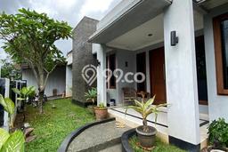 Rumah Mewah LB 118m2 Siap Huni Desain Elegan di Cireundeu, Tangerang Rumah Mewah LB 118m2 Siap Huni Desain Elegan di Cireundeu, Tangerang