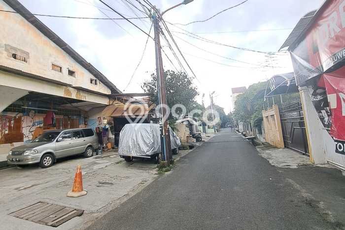 Gudang Dijual di Jakarta Barat LT 2200m2 & LB 1940m2 Lokasi Terbaik! Gudang Dijual di Jakarta Barat LT 2200m2 & LB 1940m2 Lokasi Terbaik!