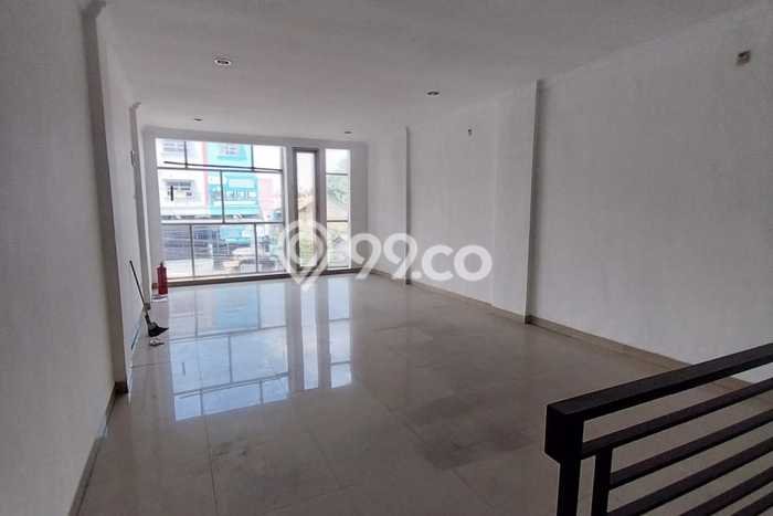 Ruko Dijual di Sawangan LT 83m2, LB 144m2 untuk Investasi Ruko Dijual di Sawangan LT 83m2, LB 144m2 untuk Investasi